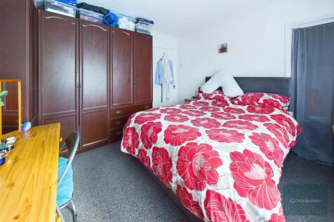 CAM02549G0-PR0225-ST