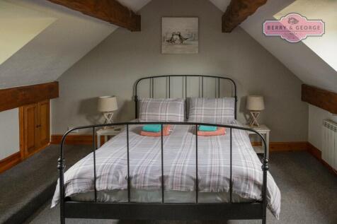 COTTAGE THREE