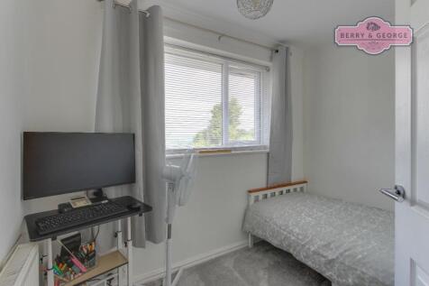BEDROOM FIVE