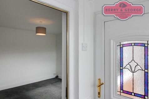 ENTRANCE PORCH