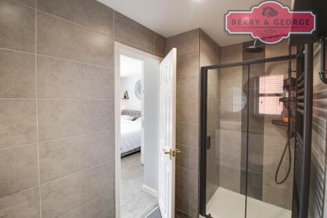 EN-SUITE ONE