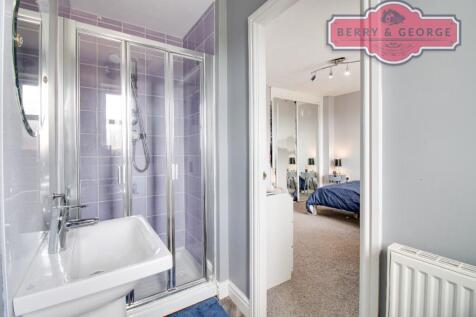 EN-SUITE TWO