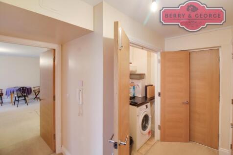 UTILITY CUPBOARD