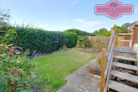 REAR LOWER GARDEN