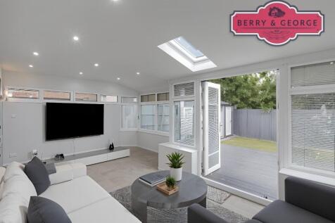 SUN ROOM (AI)