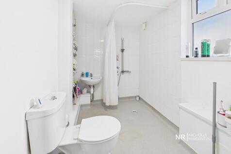Ground Floor Wet Room