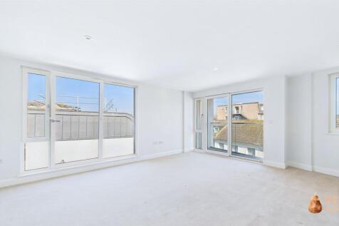Open Plan Kitchen/Living Area