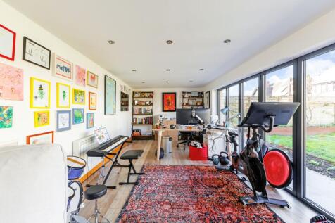 Property Image 32