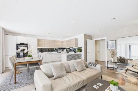Kitchen/Living Area