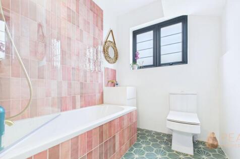 Ground Floor Bathroom