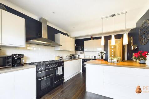 Open Plan Kitchen/Dining/Living Room