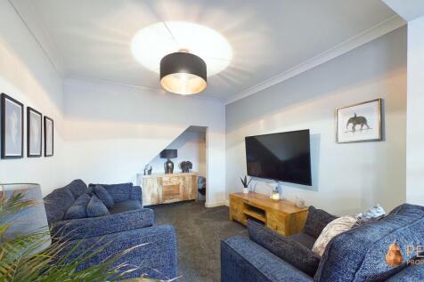 Open Plan Dining/Living Room Area