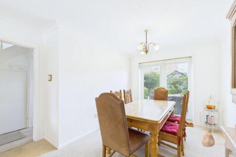 Living Room &amp; Dining Room