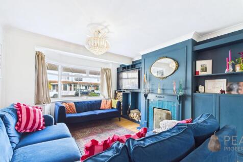 Living &amp; Dining Room