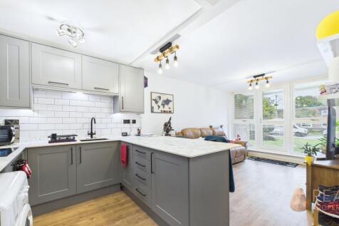 Open Plan Lounge/Kitchen