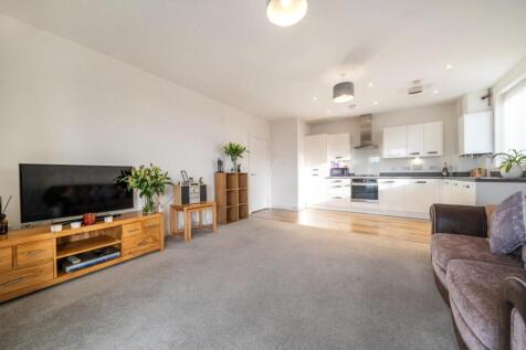 Living / Kitchen area