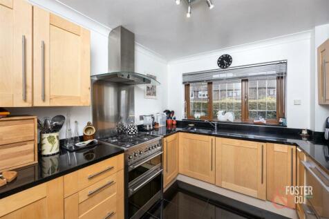 High Street, April Cottage-012.JPG