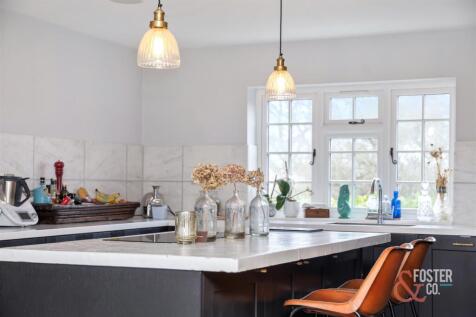 Brighton Road, Rogena Cottage-026.jpg