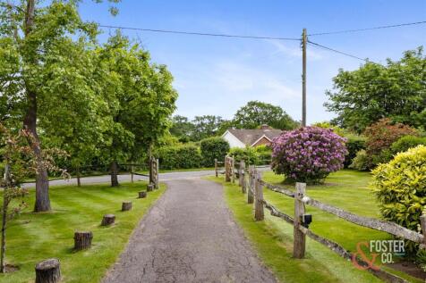 Littleworth Lane, Touchwood-027.jpg