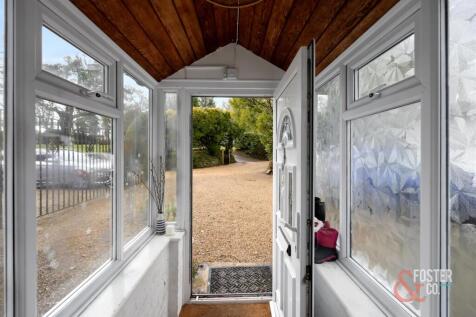 Cuckfield Lane, South Lodge-017.jpg
