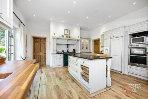 Henfield Road, Horton Hall-024.jpg