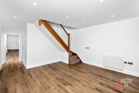 Cuckfield Road, 123_001.jpg