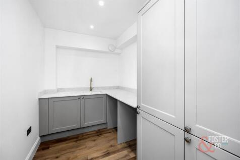 Cuckfield Road, 123_003.jpg