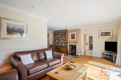 Wychwood Lane  River Mead Cottage-017.jpg