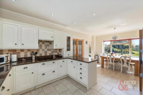 Wychwood Lane  River Mead Cottage-023.jpg