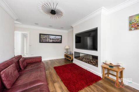 Goring Road, 46a-010.JPG