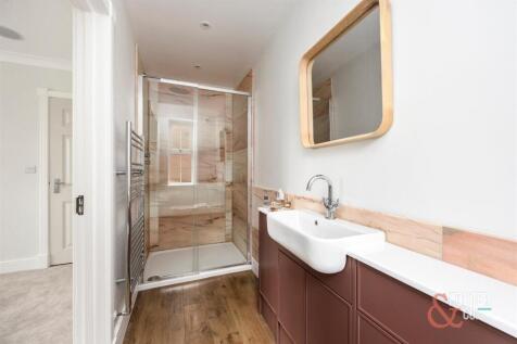 Goring Road, 46a-015.JPG