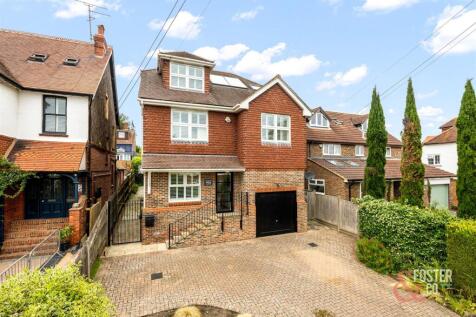 Goring Road, 46a-032-1.JPG