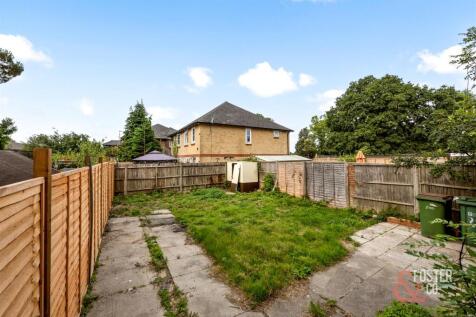 Moorhead Road, 22-014.JPG