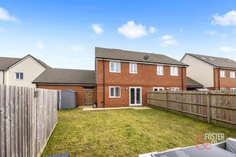 Goldcrest Drive, 67-003.jpg