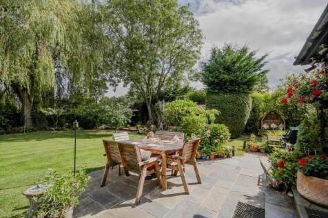Garden Entertaining