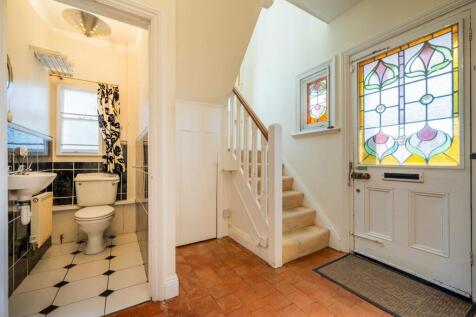 Welcoming Entrance Hall and Cloakroom