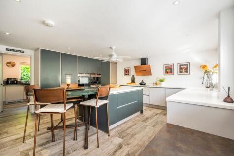 Kitchen Breakfast Room