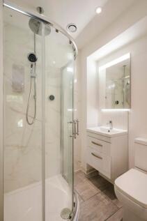 Bedroom Two Ensuite