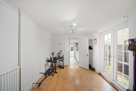 Property Image 9