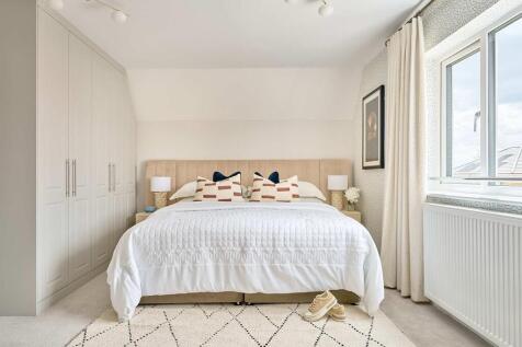 Ideal space for friends and family to stay