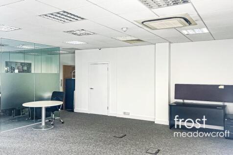 U5 2 Station Court Townmead Rd SW6 office 1.jpg