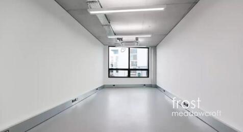 Grand Union StudiosW10 Offices to let 9.jpg