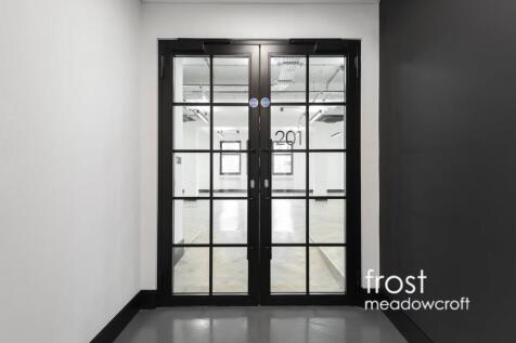 Entrance.jpg