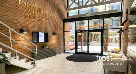 Farriers Yard Hammersmith W6 Office to let 8.jpg