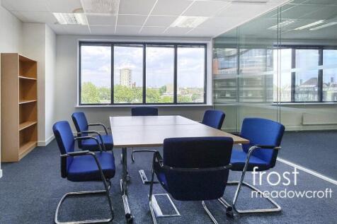 Farriers Yard Hammersmith W6 Office to let5.jpg
