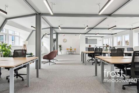 Glen House Hammersmith W6 Office 1.jpg