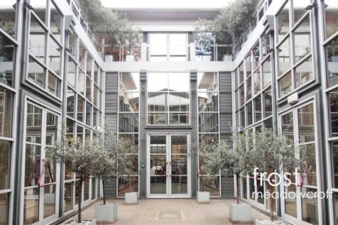 Unit 6, Walmer Courtyard, 225-227 Walmer Road, H