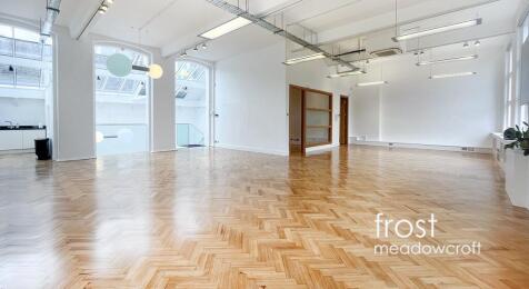 89 Peoples Hall W11 office to let int6.jpg