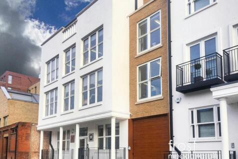 11 Beavor Lane Ravenscourt Park Hammersmith W6 W