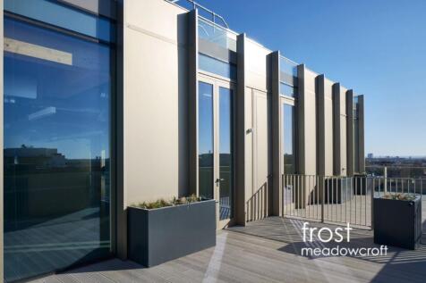 Gramophone_20220227_40 Large.jpg